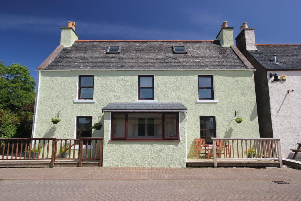Eilean Donan View Villa Дорни Екстериор снимка